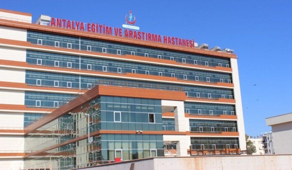 Antalya Eğitim ve Araştırma Hastanesi Kadın Hastalıkları ve Doğum Doktorları