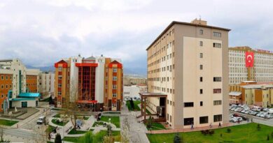 Erciyes Üniversitesi Tıp Fakültesi Hastanesi Kalp ve Damar Cerrahisi Doktorları