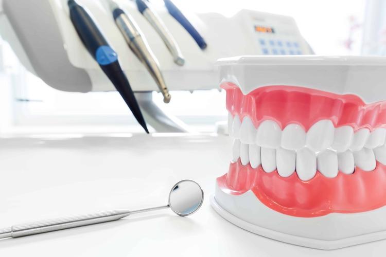 İstanbul Ataşehir Ağız ve Diş Sağlığı Hastanesi Diş Doktorları