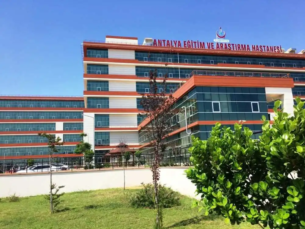Antalya Eğitim ve Araştırma Hastanesi Fizik Tedavi ve Rehabilitasyon Doktorları