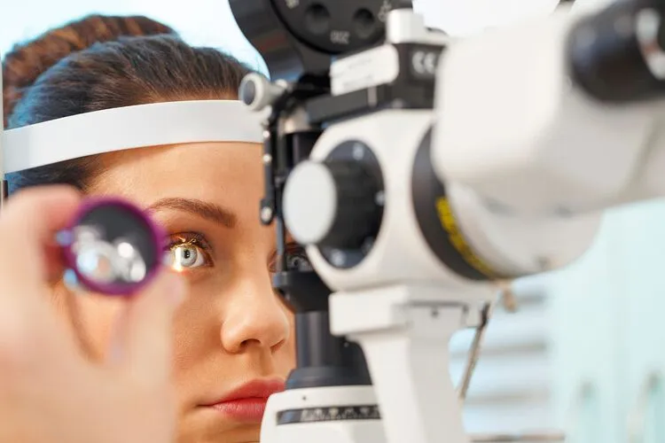 Ümraniye Eğitim ve Araştırma Hastanesi Göz Hastalıkları Doktorları