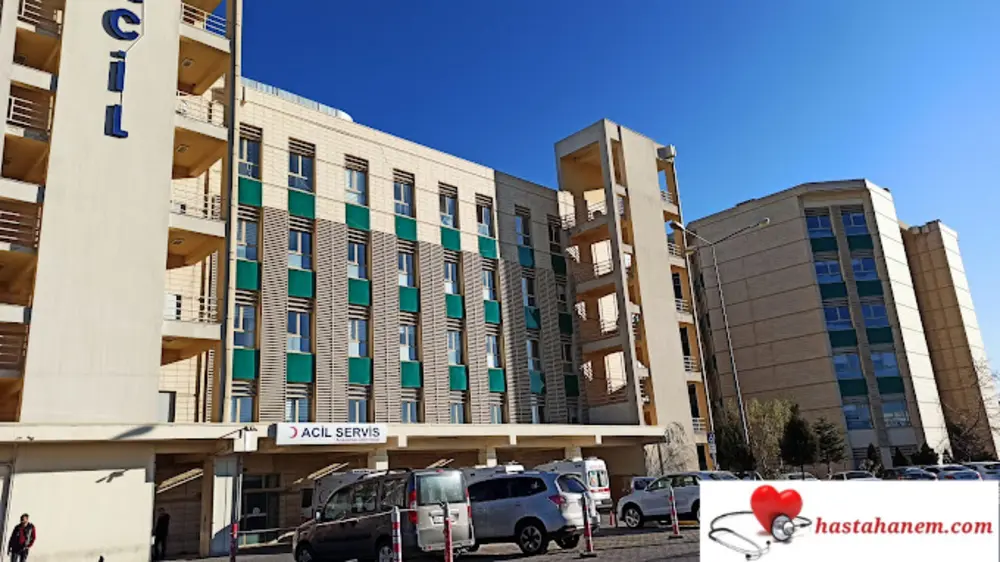 Uşak Üniversitesi Eğitim ve Araştırma Hastanesi Göğüs Hastalıkları Doktorları