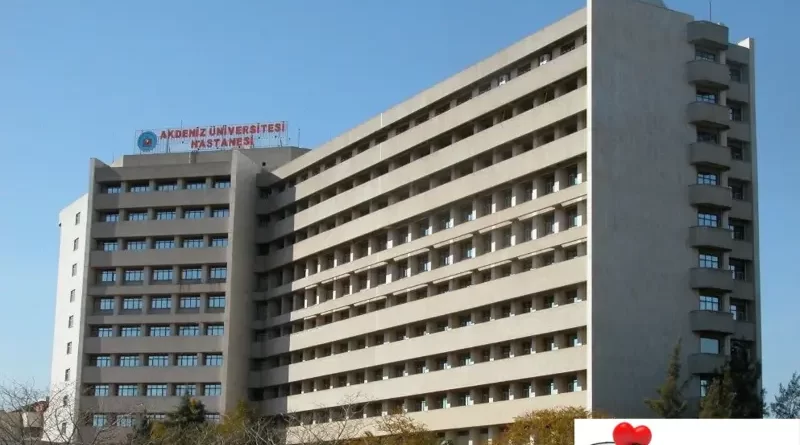 Antalya Akdeniz Üniversitesi Tıp Fakültesi Hastanesi Kalp ve Damar Cerrahisi Doktorları